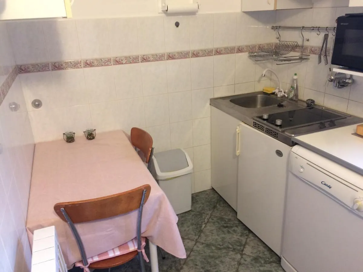 Apartment Bella 1 오파티아 0*,  크로아티아